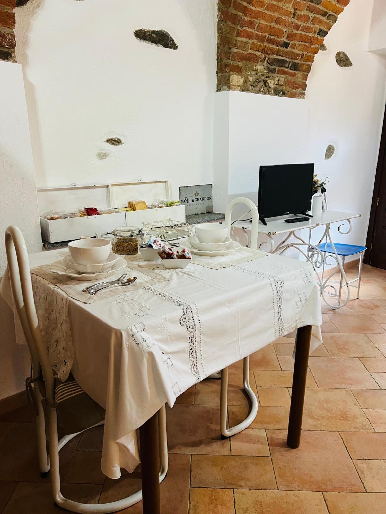 Monolocale Viverone Lake Rooms Εξωτερικό φωτογραφία