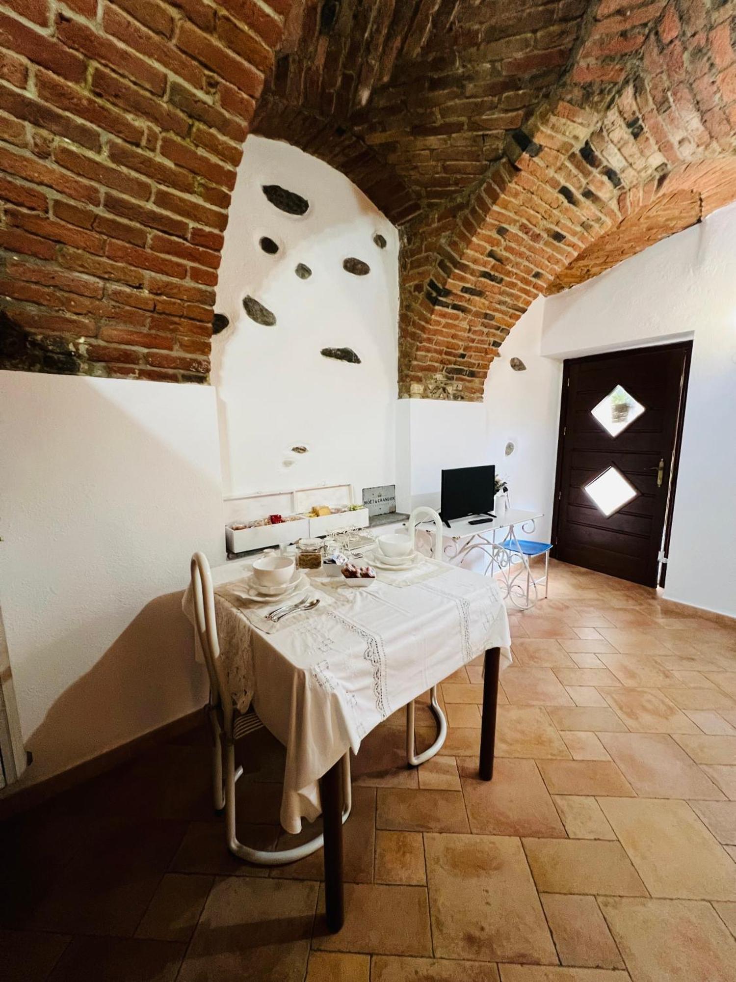 Monolocale Viverone Lake Rooms Εξωτερικό φωτογραφία